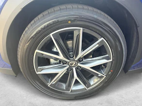 https://vehicle.imgix.net/4253933/229ab01e-c029-4f72-a91c-fcf1cb1490d3.jpg
