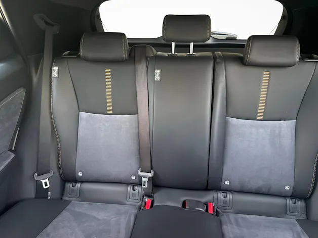 Lexus LBX 1.5 Hybrid Cool AWD
