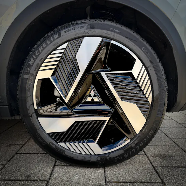 Mitsubishi Eclipse Cross Instyle