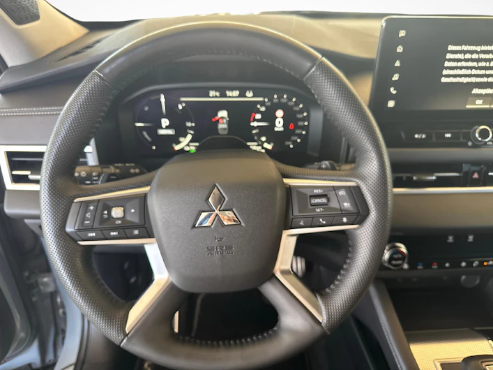 image du véhicule MITSUBISHI OUTLANDER