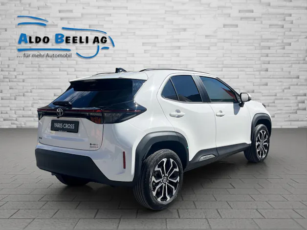 Toyota Yaris Cross 1.5 VVT-i HSD Trend AWD-i