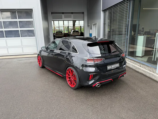 Kia Ceed 1.6 T-GDi GT