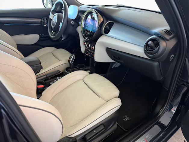 Mini F55 2.0i Cooper S SDKG