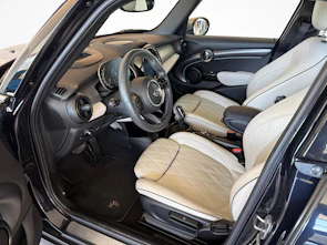 image du véhicule MINI F55 2.0i Cooper S SDKG