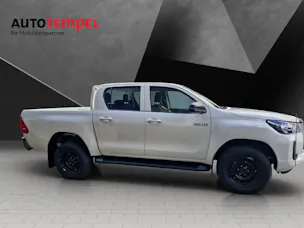 Toyota Hilux Double Cab.-Pick-up 2.8 48035/000
