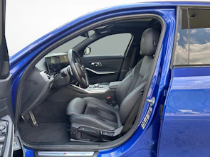 Fahrzeugbild BMW 330i xDrive