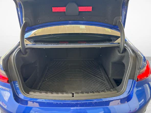 Fahrzeugbild BMW 330i xDrive