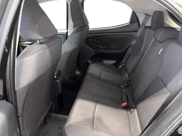 Toyota Yaris 1.5 VVT-i HSD Trend