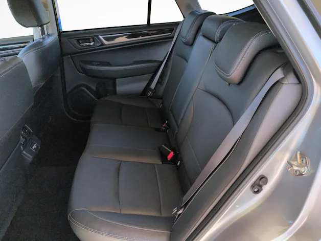 Subaru Outback 2.5i Luxury