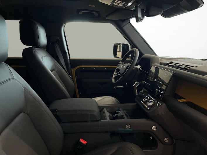 immagine del veicolo LAND ROVER DEFENDER