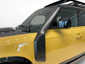 immagine del veicolo LAND ROVER Defender 110 3.0 D I6 350 Trophy Edition Yellow