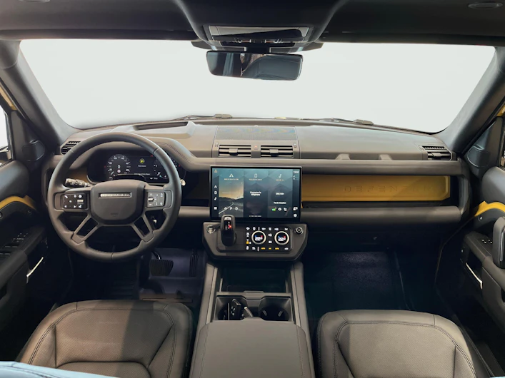 immagine del veicolo LAND ROVER DEFENDER