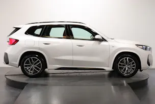 BMW X1 20d xDrive paddles