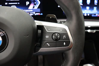 https://vehicle.imgix.net/4254249/923640aa-ecd7-452f-a0ff-a34f6ada49b6.JPG
