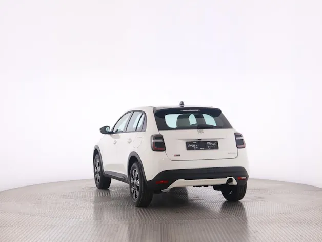 Fiat 600 1.2 Hybrid Icon Swiss Edition