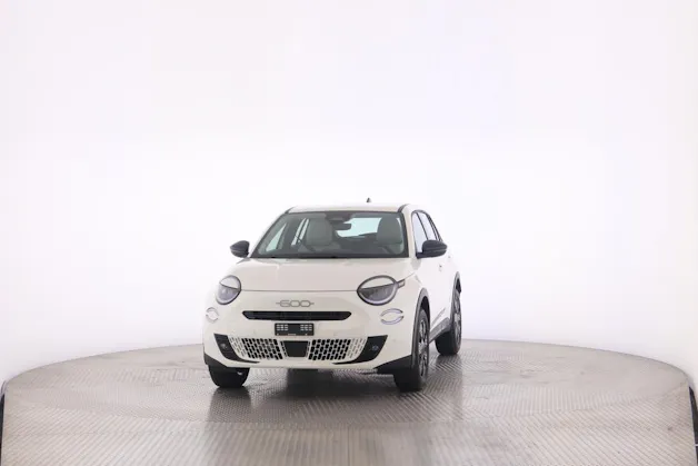 Fiat 600 1.2 Hybrid Icon Swiss Edition