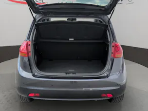 Kia Venga 1.6 CVVT Swiss Champion / inkl. Winterräder / Panorama-Glasdach / Rückfahrkamera / Occasiongarantie Premium