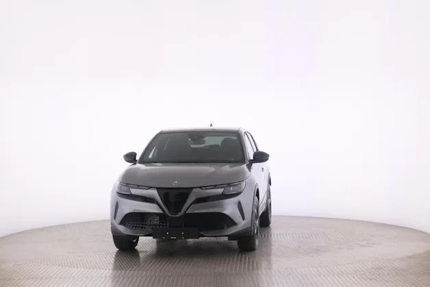 Alfa Romeo Junior 1.2 Ibrida Speciale
