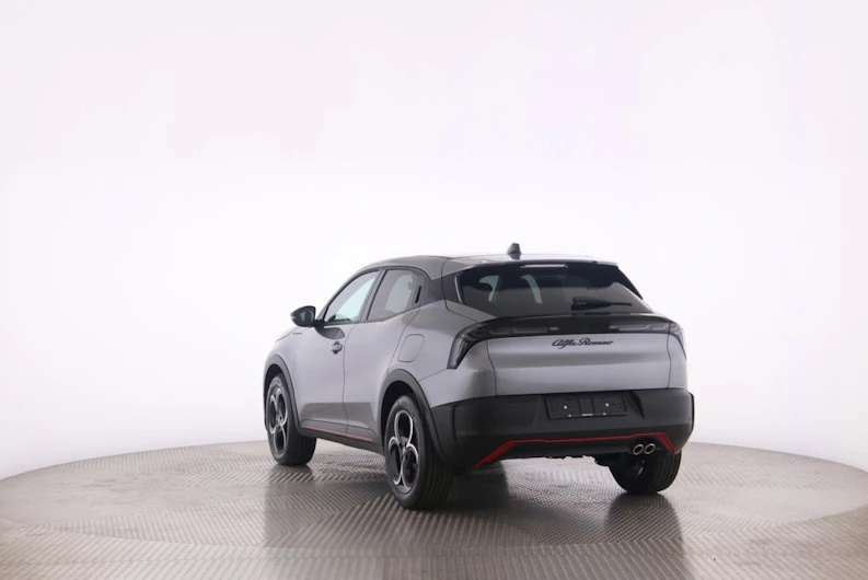 image du véhicule ALFA ROMEO JUNIOR