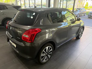 Suzuki Swift 1.0 T Compact+