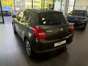 Suzuki Swift 1.0 T Compact+