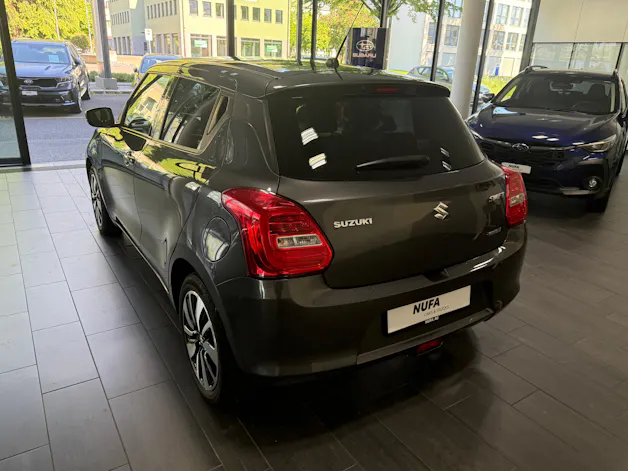 Suzuki Swift 1.0 T Compact+