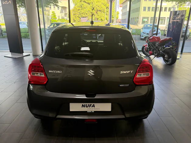 Suzuki Swift 1.0 T Compact+