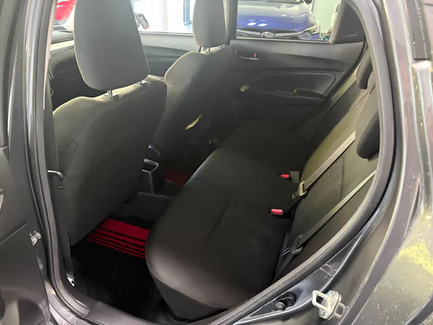 Suzuki Swift 1.0 T Compact+
