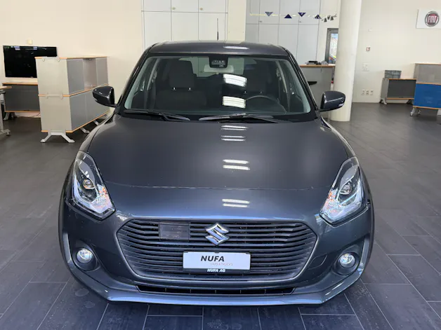 Suzuki Swift 1.0 T Compact+