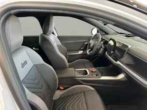 Jeep 1.6 PHEV Summit