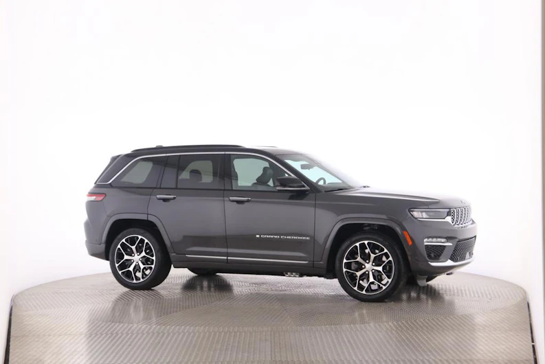 immagine del veicolo JEEP Grand Cherokee