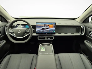 https://vehicle.imgix.net/4254358/dc303717-cc1a-4ade-88d4-acda7858713b.jpg