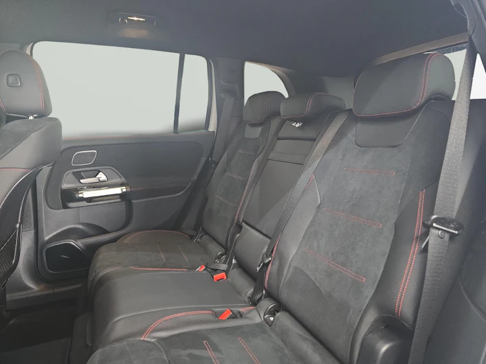 Fahrzeugbild MERCEDES-BENZ GLB 220