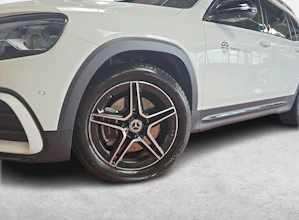 https://vehicle.imgix.net/4254406/f3730f39-cfc7-4857-964d-775a6d56cf4c.jpg