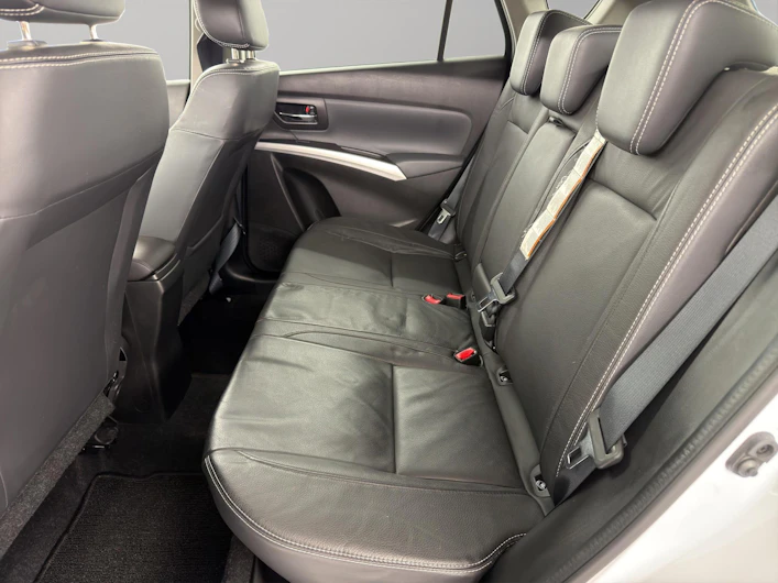 immagine del veicolo SUZUKI SX4