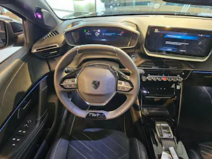Peugeot 208 1.2 Hybrid 145 GT