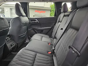 Mitsubishi Outlander 2.4 PHEV Instyle 4x4