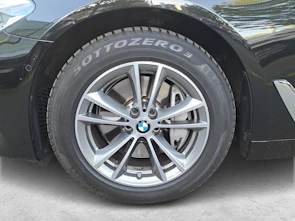 Fahrzeugbild BMW 540i xDrive SAG Touring