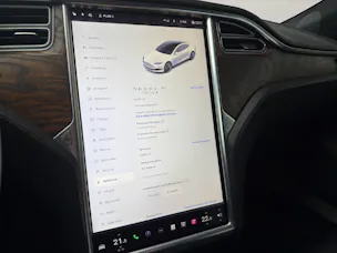 Tesla Model S 90 D