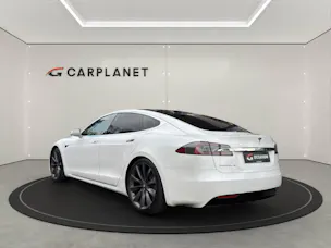 Tesla Model S 90 D