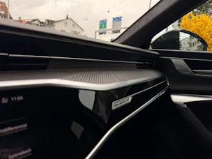 Audi RS6 AVANT 4.0 TFSI QUATTRO *** TRAUM IN NARDOGRAU MATT & KERAMIK BREMSEN & 5 JAHRE AUDI WERKSGARANTIE ***