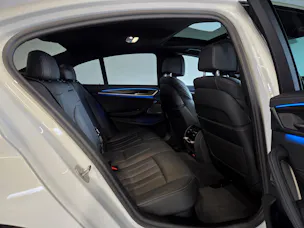BMW 545e xDrive M-Sport