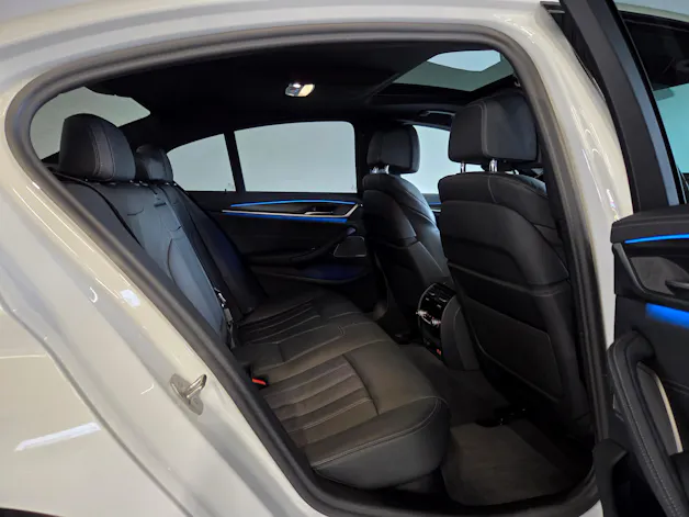 BMW 545e xDrive M-Sport