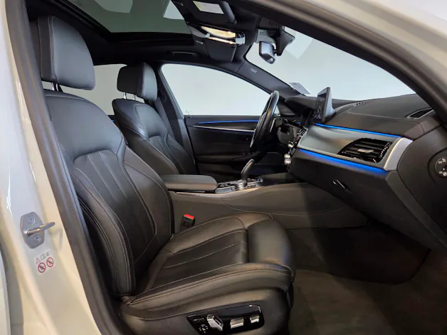 BMW 545e xDrive M-Sport