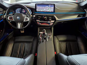 BMW 545e xDrive M-Sport