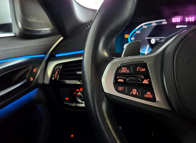 BMW 545e xDrive M-Sport