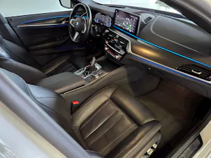BMW 545e xDrive M-Sport