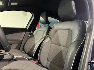 Renault Clio 1.6 E-Tech Intens