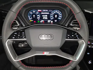 Audi Q4 e-tron 45 Edition Swiss Ski quattro