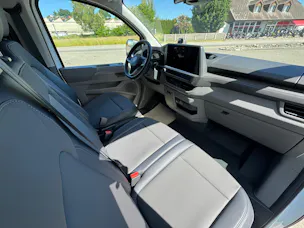 VW Transporter 2.0 TDI Automat 2-Schiebetüren + Heckflügeltüren